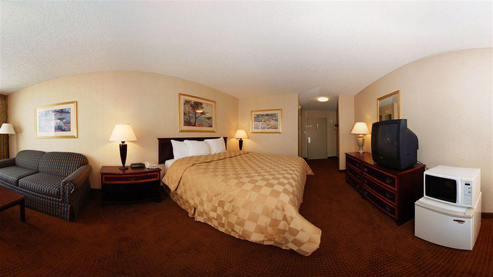 Clarion Inn And Events Center Pueblo North Dış mekan fotoğraf