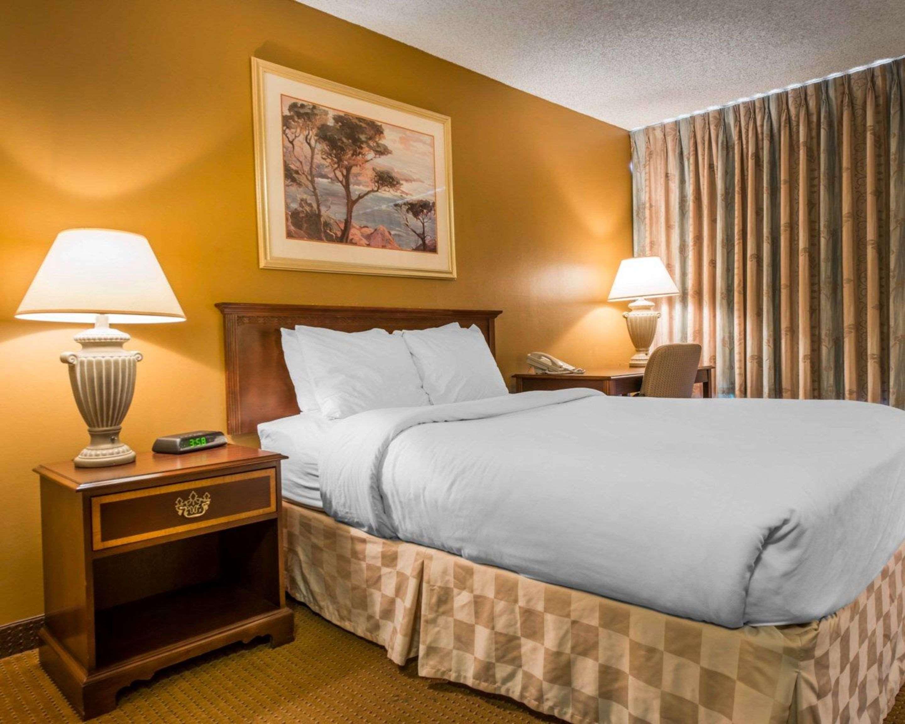 Clarion Inn And Events Center Pueblo North Dış mekan fotoğraf