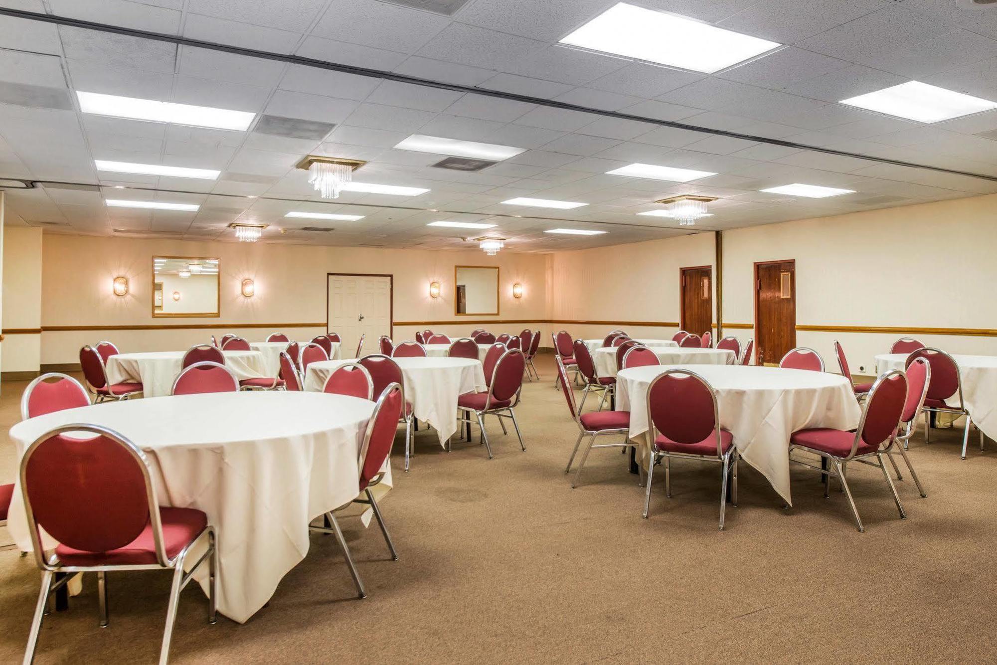 Clarion Inn And Events Center Pueblo North Dış mekan fotoğraf
