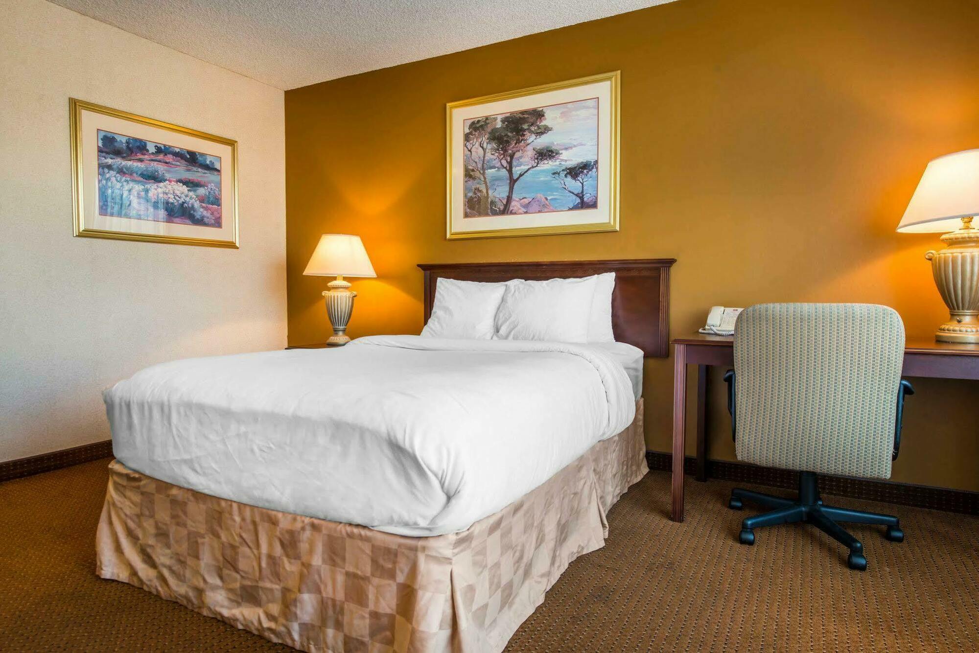 Clarion Inn And Events Center Pueblo North Dış mekan fotoğraf